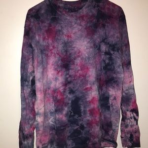 Long sleeve purple tie dye shirt